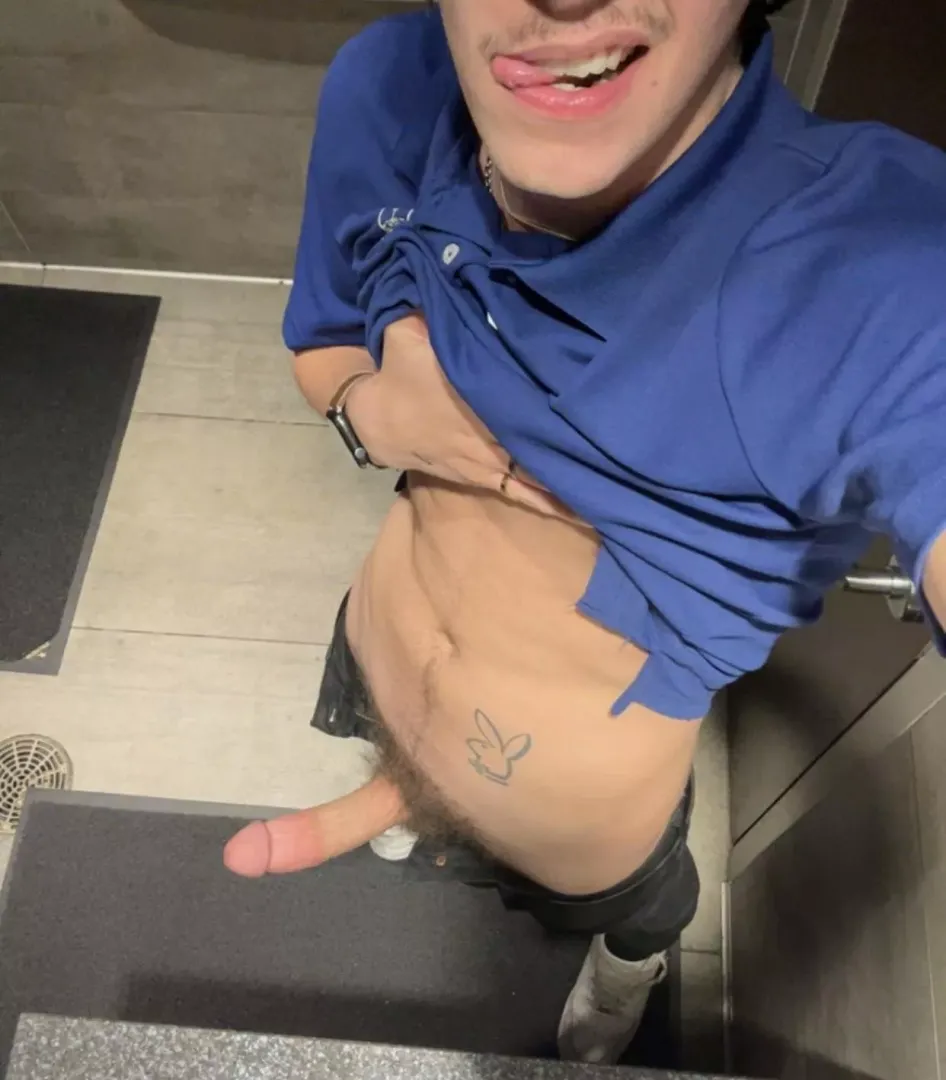 Throat me (23)