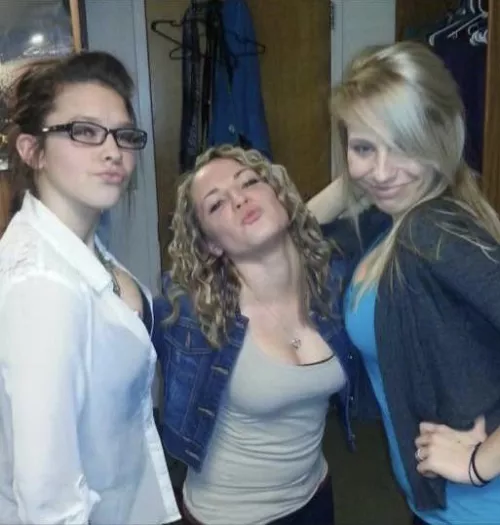 Throwback college flirts