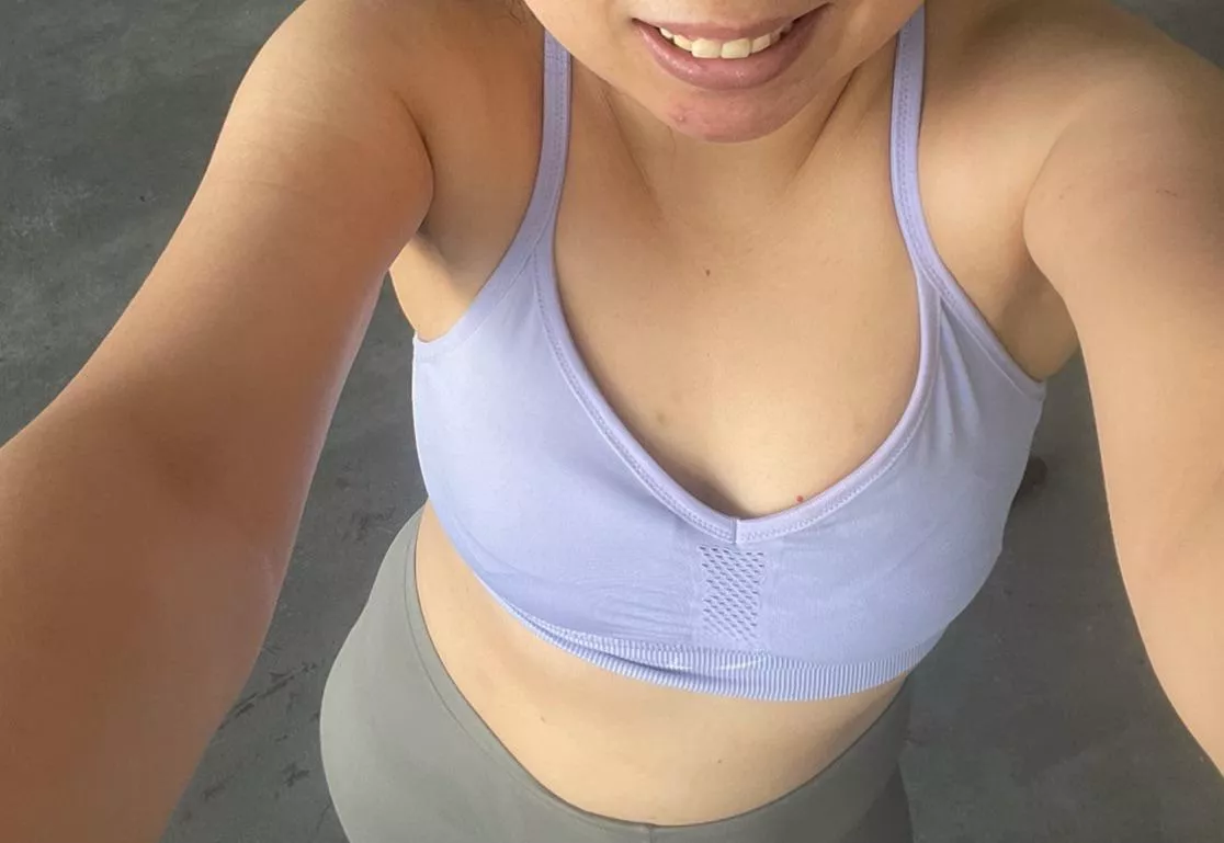 Throwback (F)