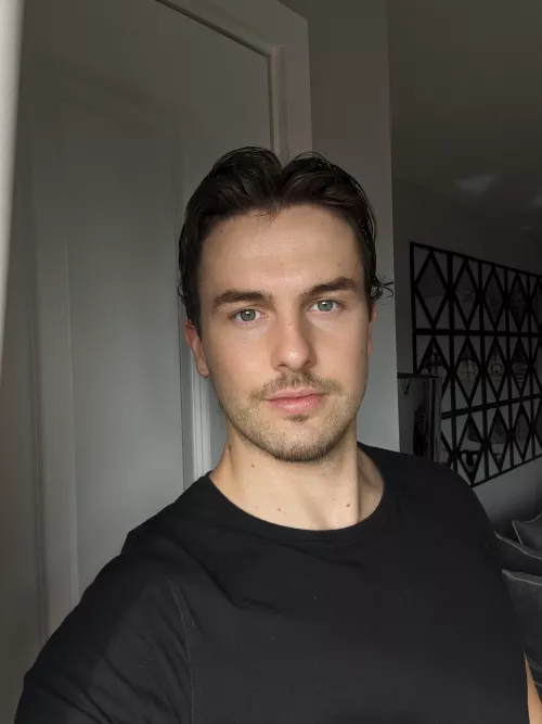 Thursday chilling [29] 
