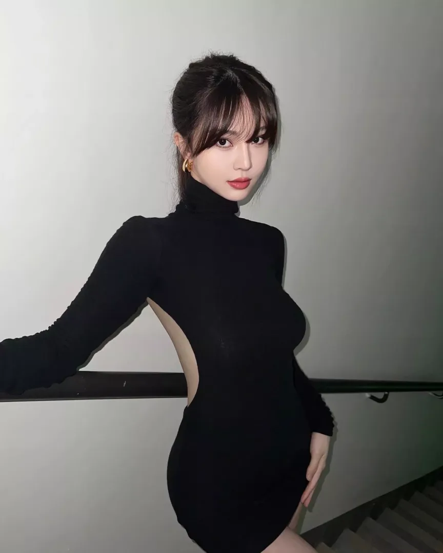 Tight black dress