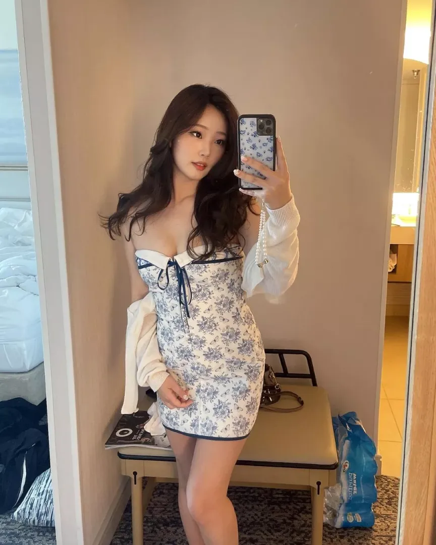 Tight dress