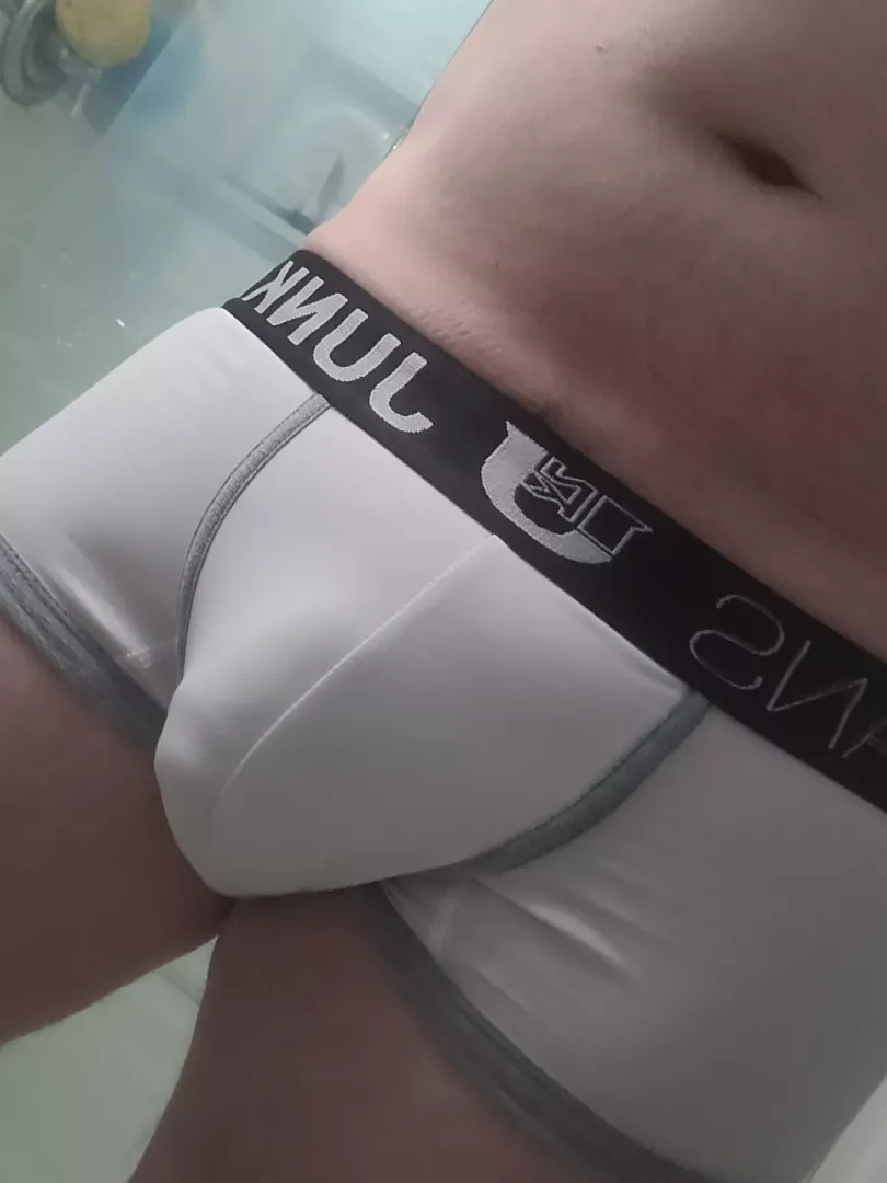 Tight Junk