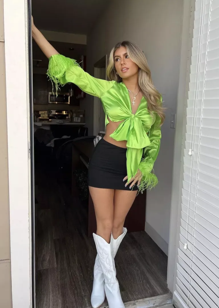 Tight skirt