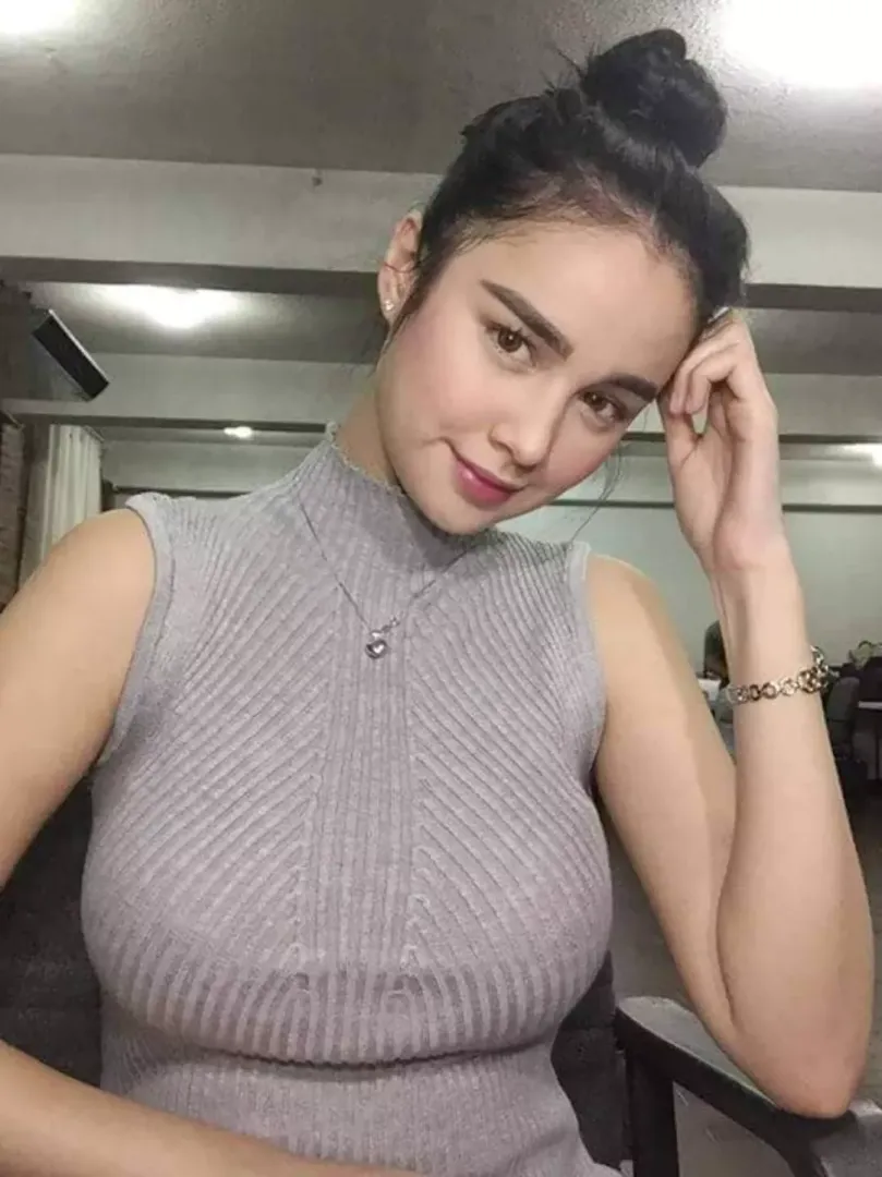 Tight top
