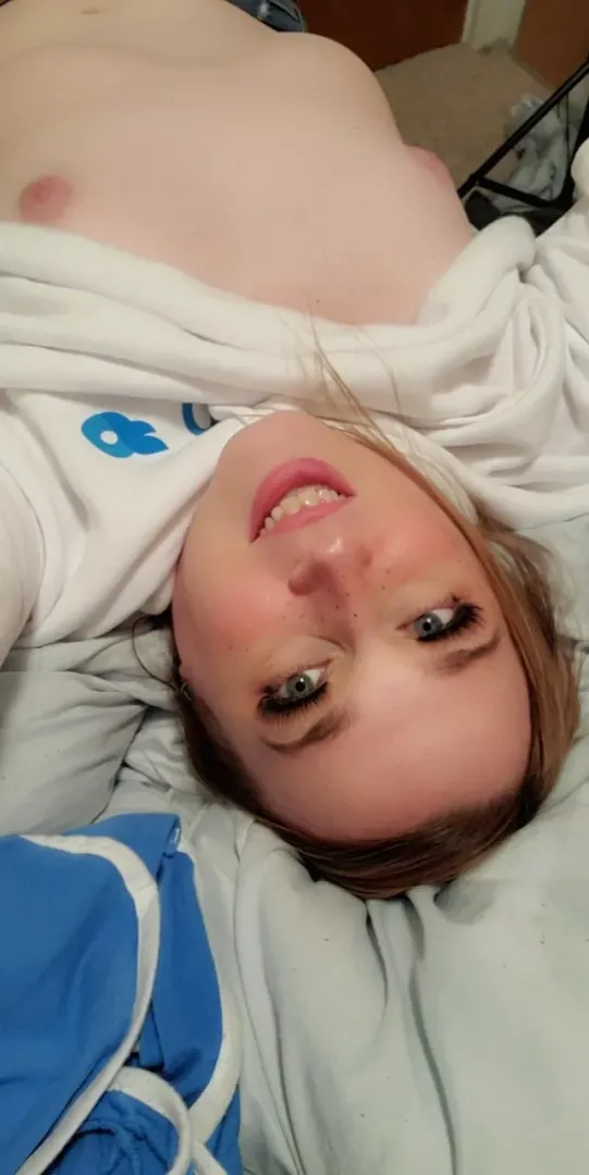 Tiniest tits but at least I'm cute 💓