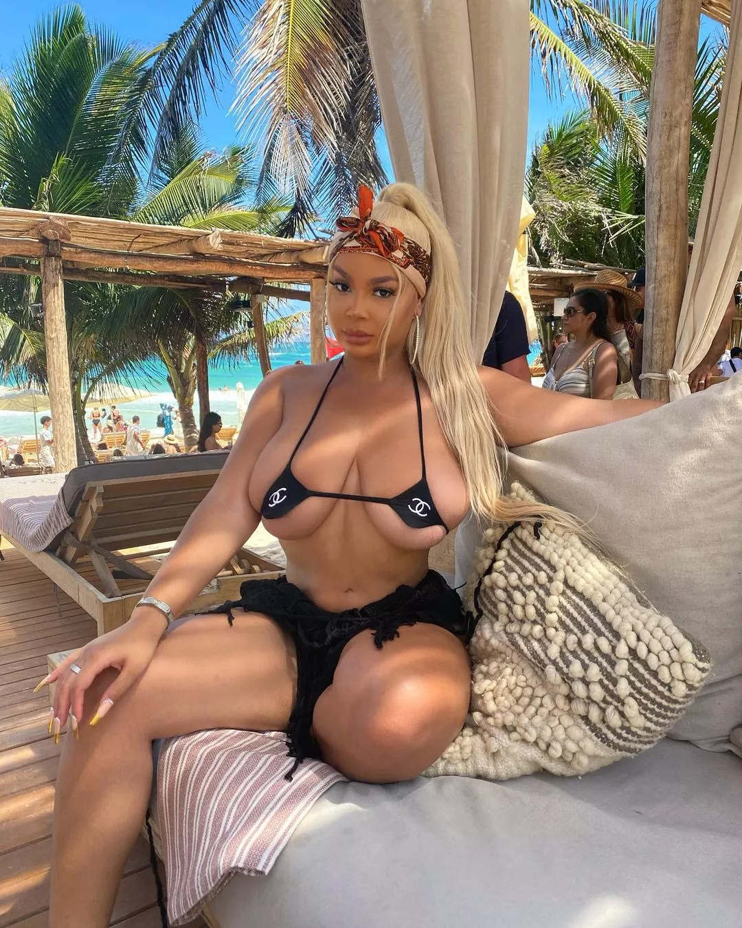 Tiny bikini