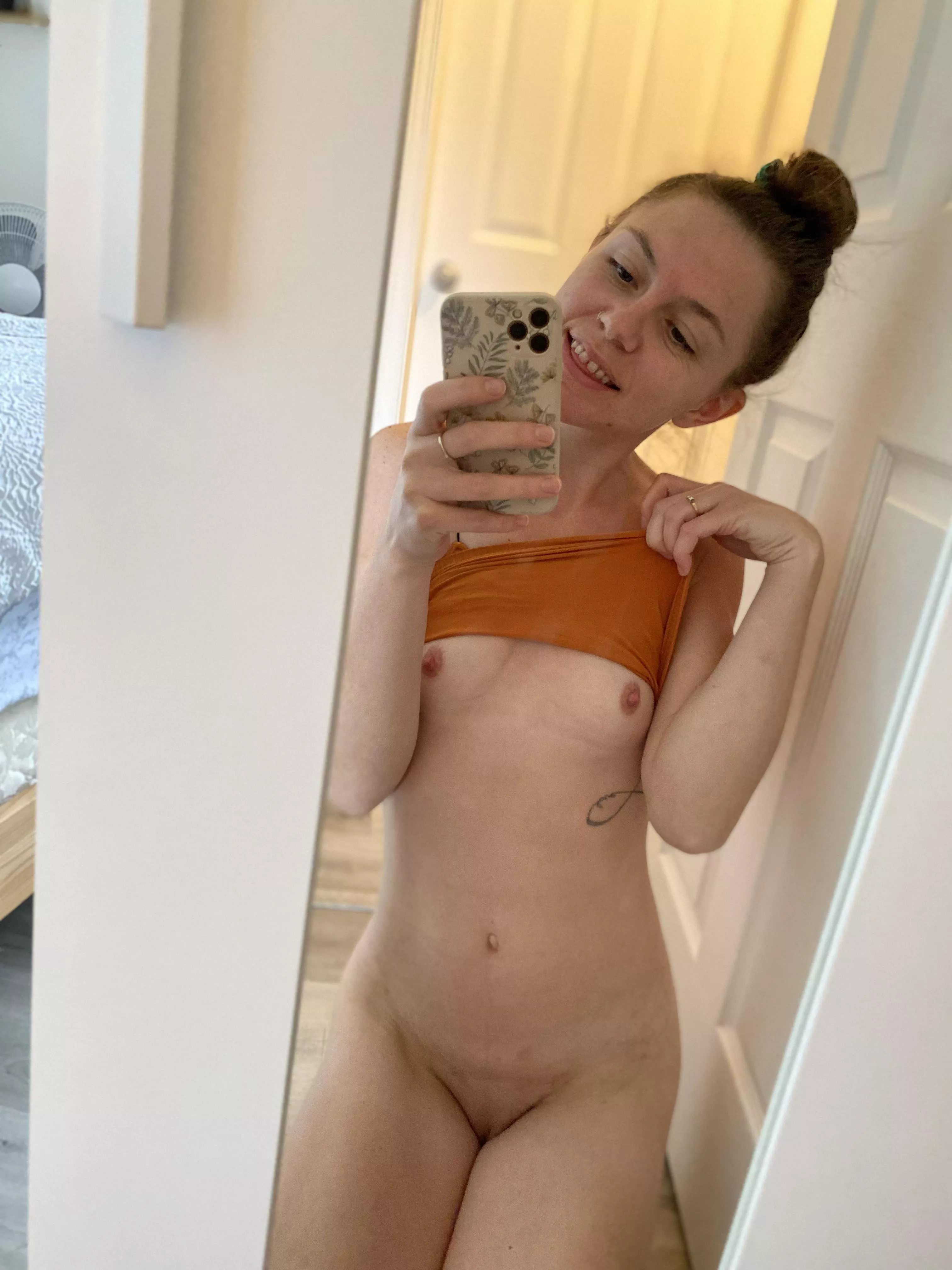 Tiny nipples 🍒