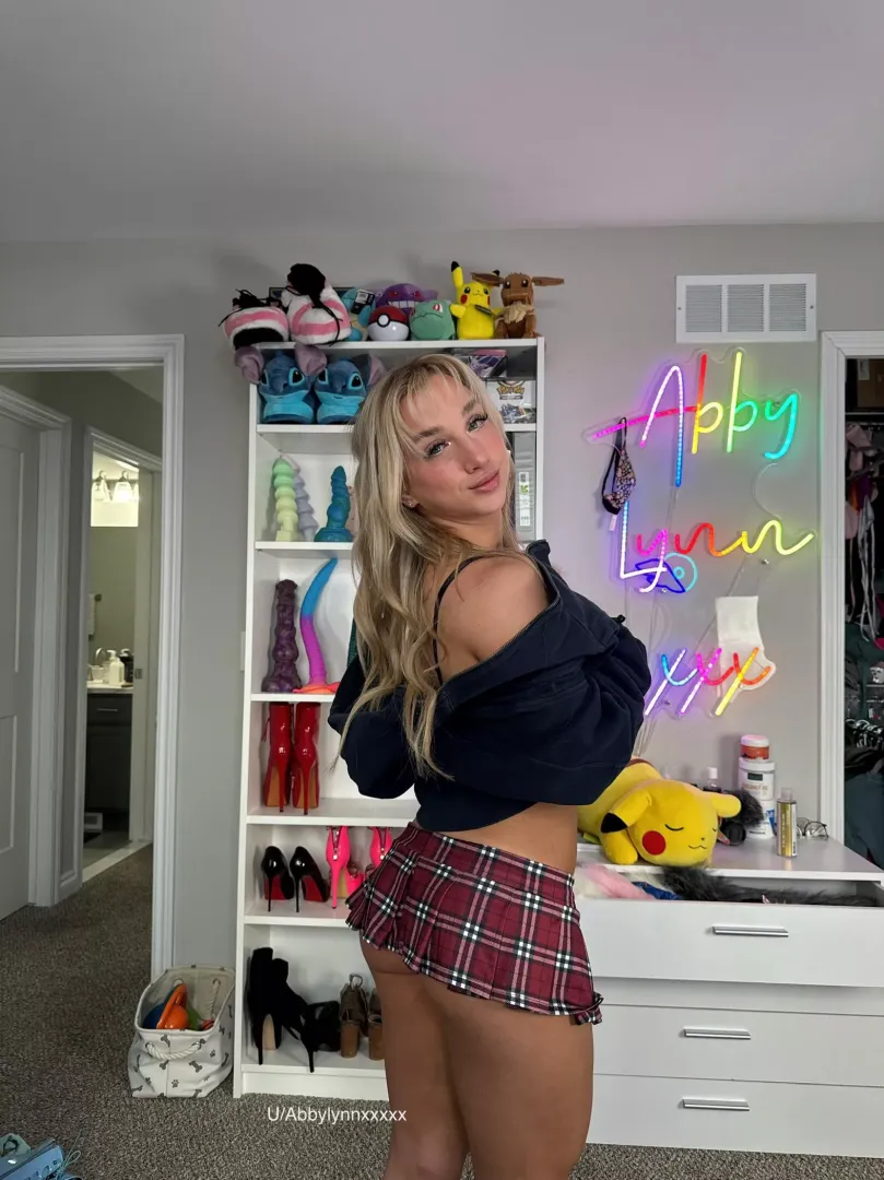 Tiny skirts to get you thinking