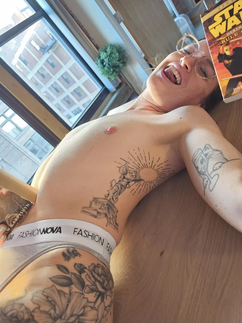 Tiny tits & tattoos