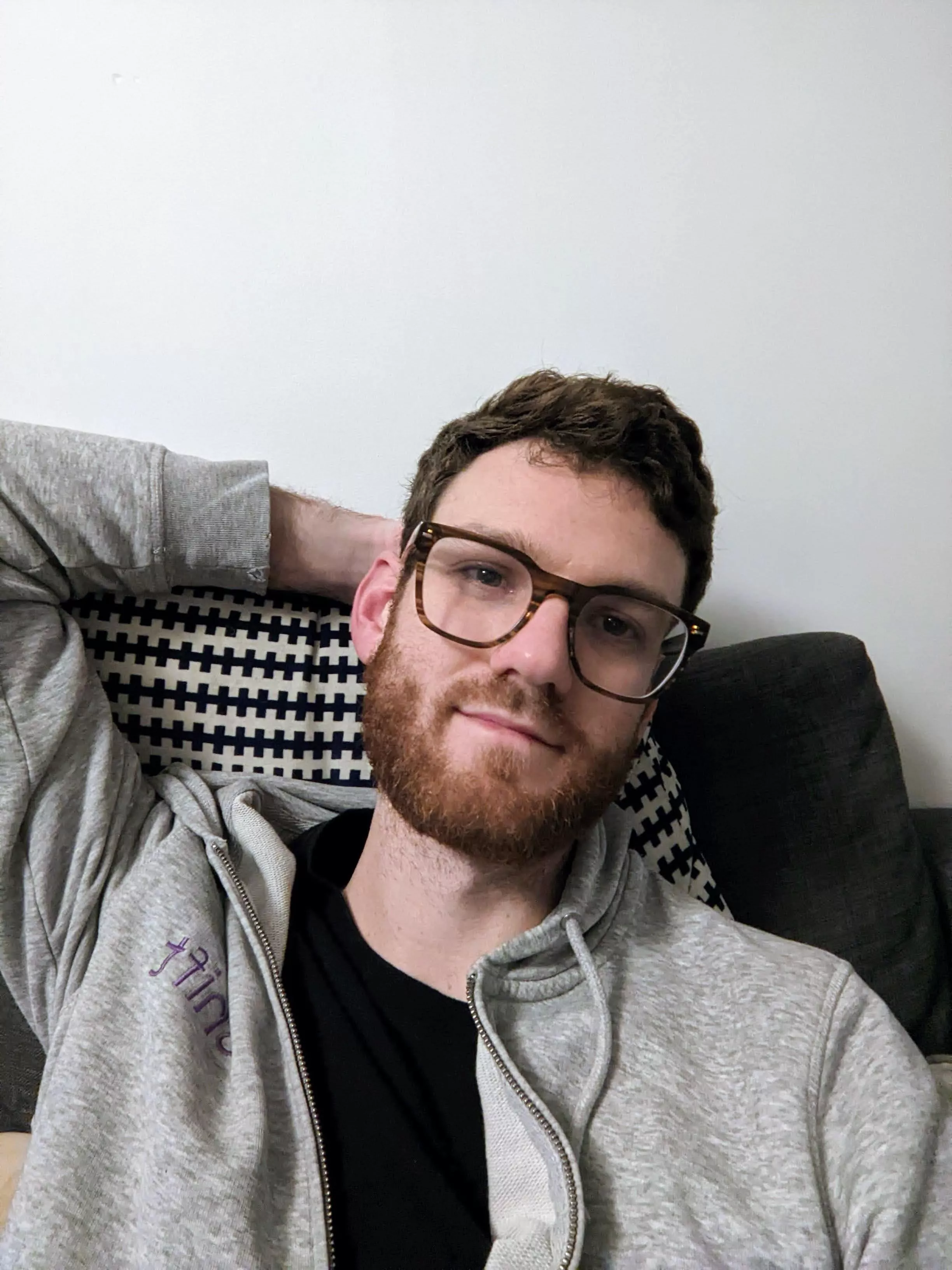 Tired but good morning! Say it back ;)