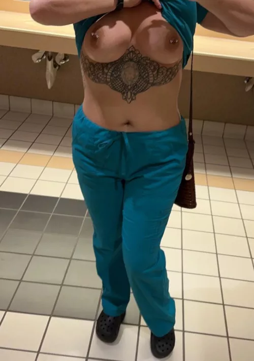 Titty Tuesday 😈