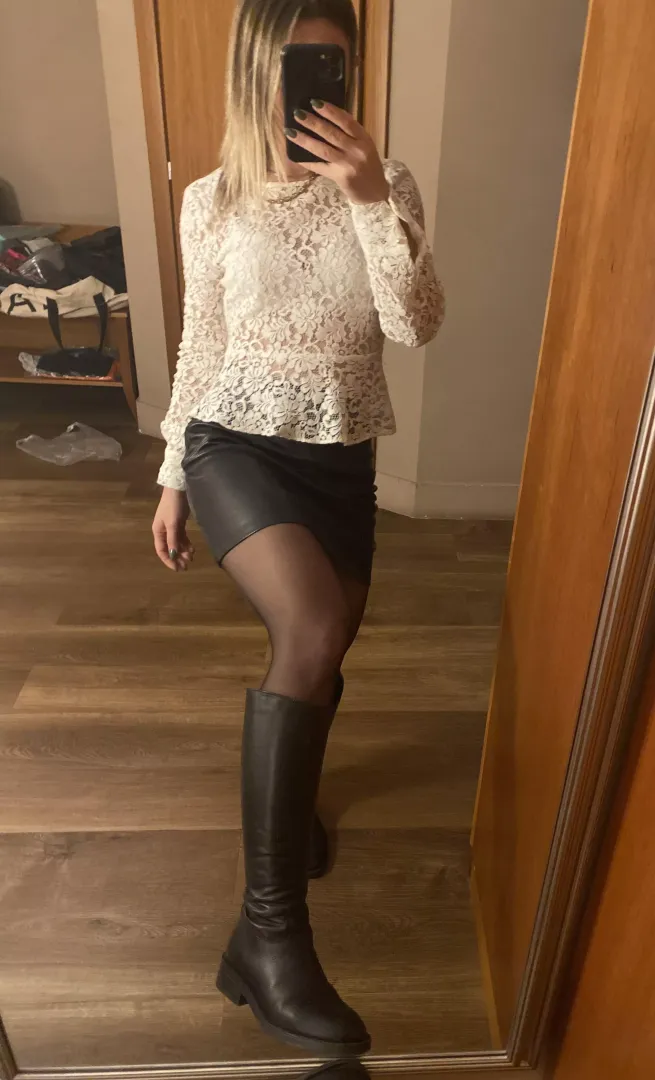 Today boot and outfit