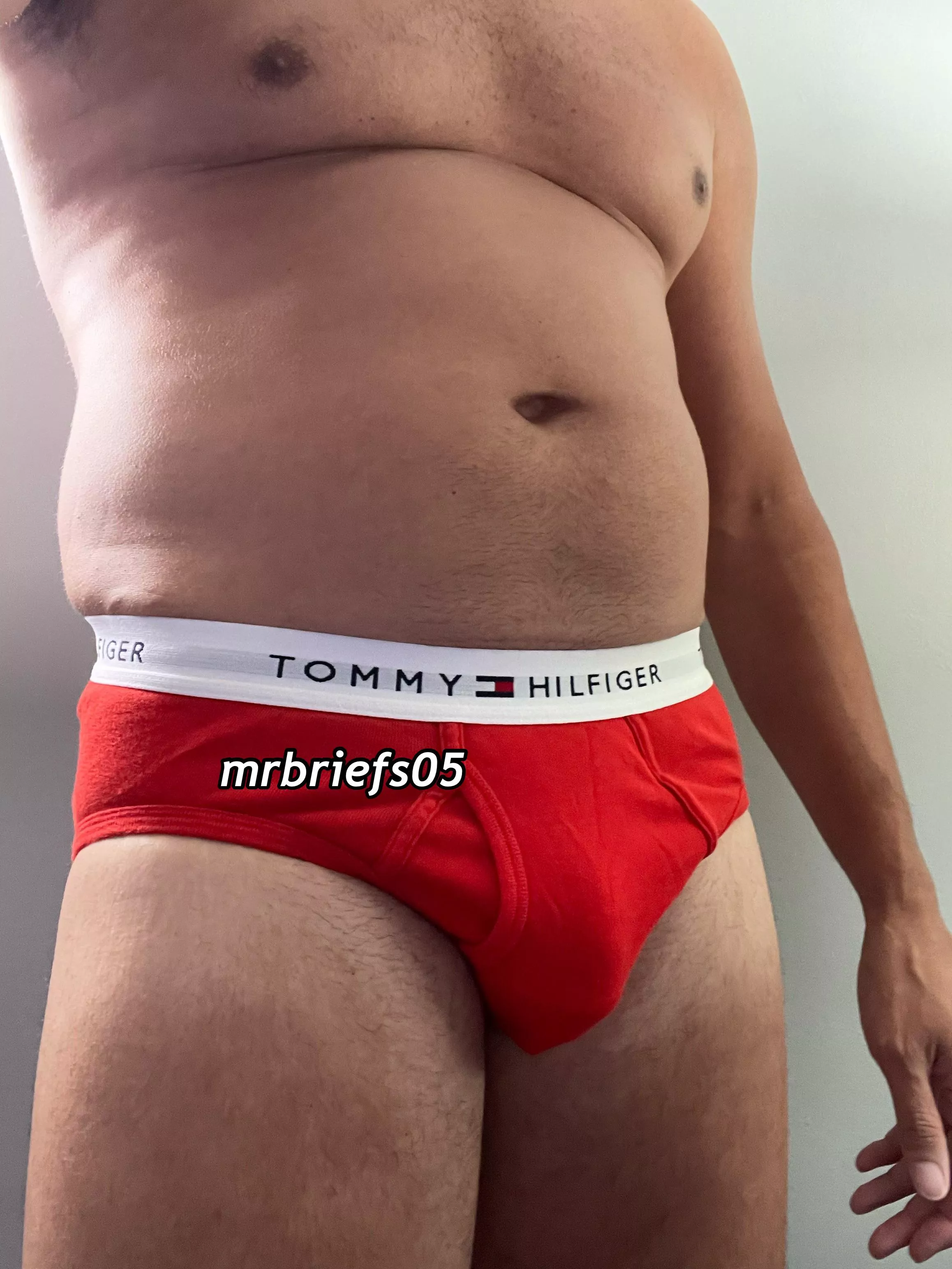 Tommy Thursday…😜🧡 Age 46