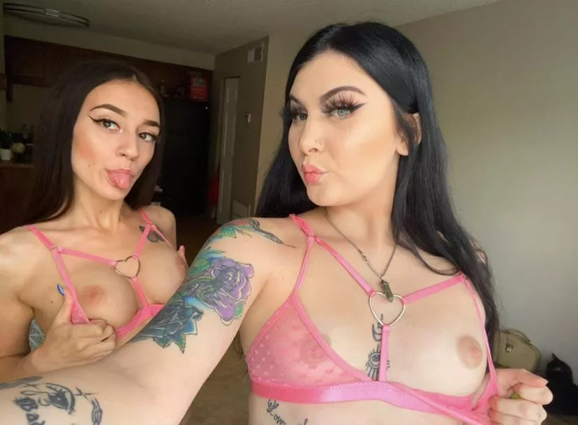 Tons of tats and pretty titties