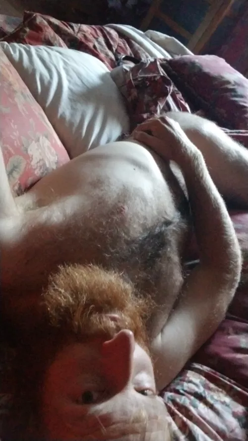 too cold i dont want to get out of bed. glad I have a fur coat!