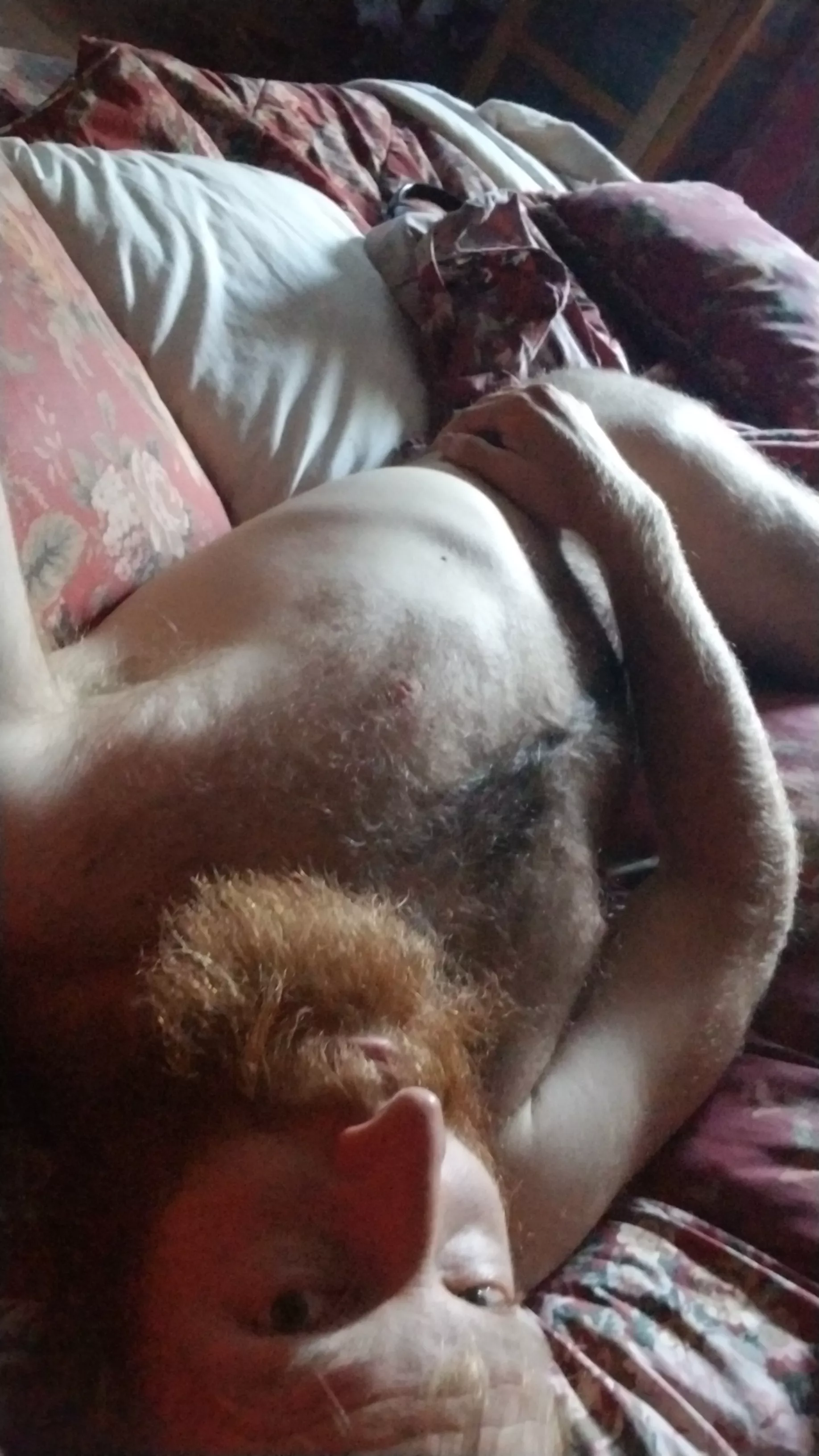 too cold i dont want to get out of bed. glad I have a fur coat!