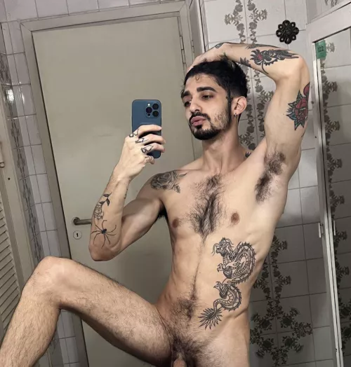 Too horny🥵