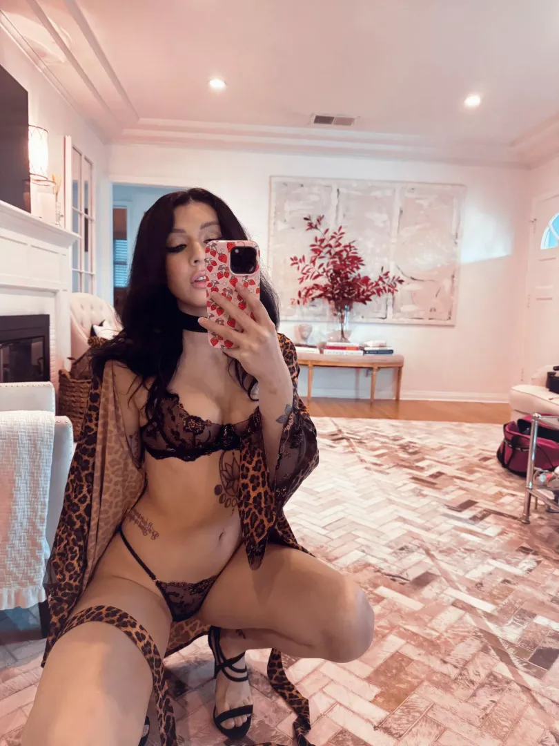 Too Sexy