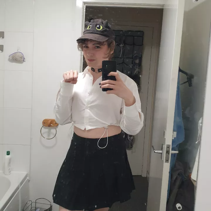 Toothless hat eeee