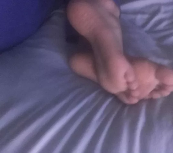 Touch my soles while I sleep
