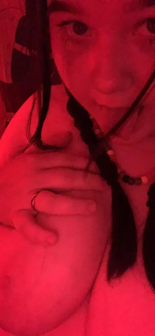 tribute me please 🥺
