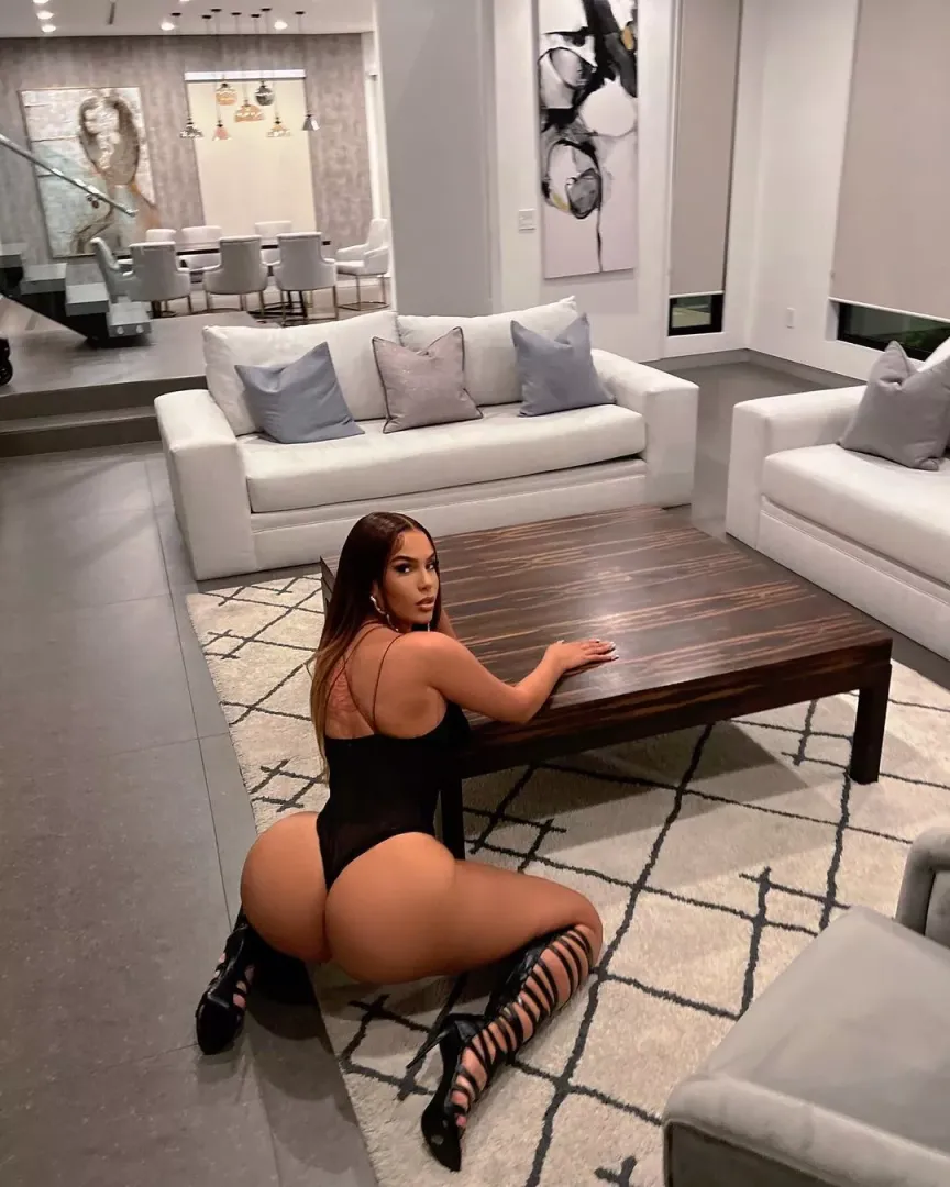 Trophy wife