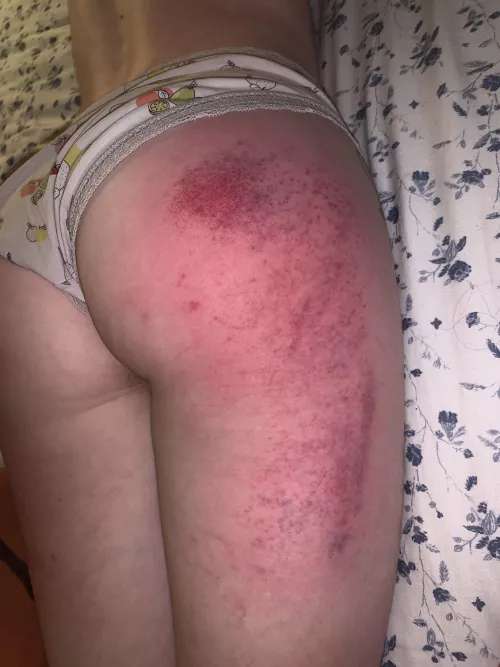 Trying all the implements <3 see what sticks