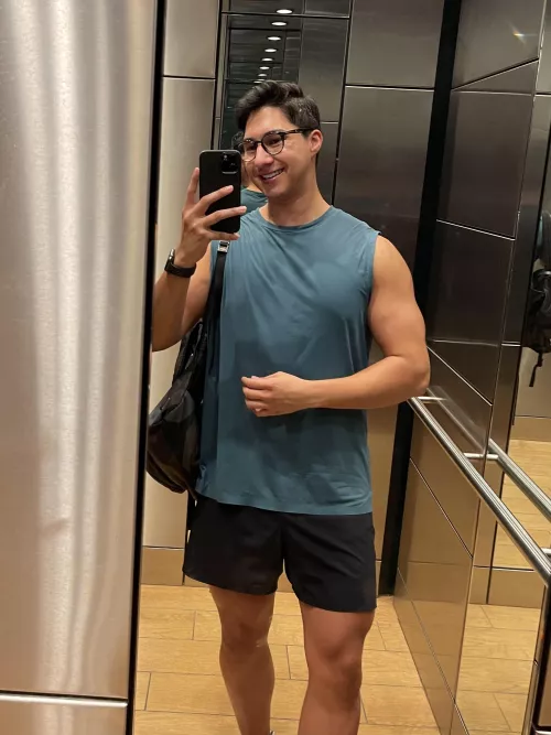 Trying to get beach body ready 💪🏾