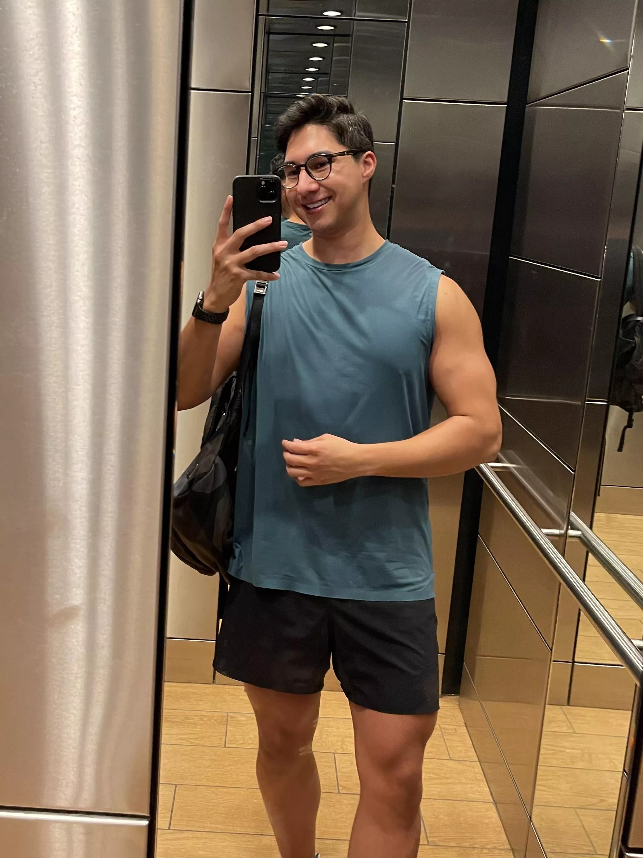 Trying to get beach body ready 💪🏾