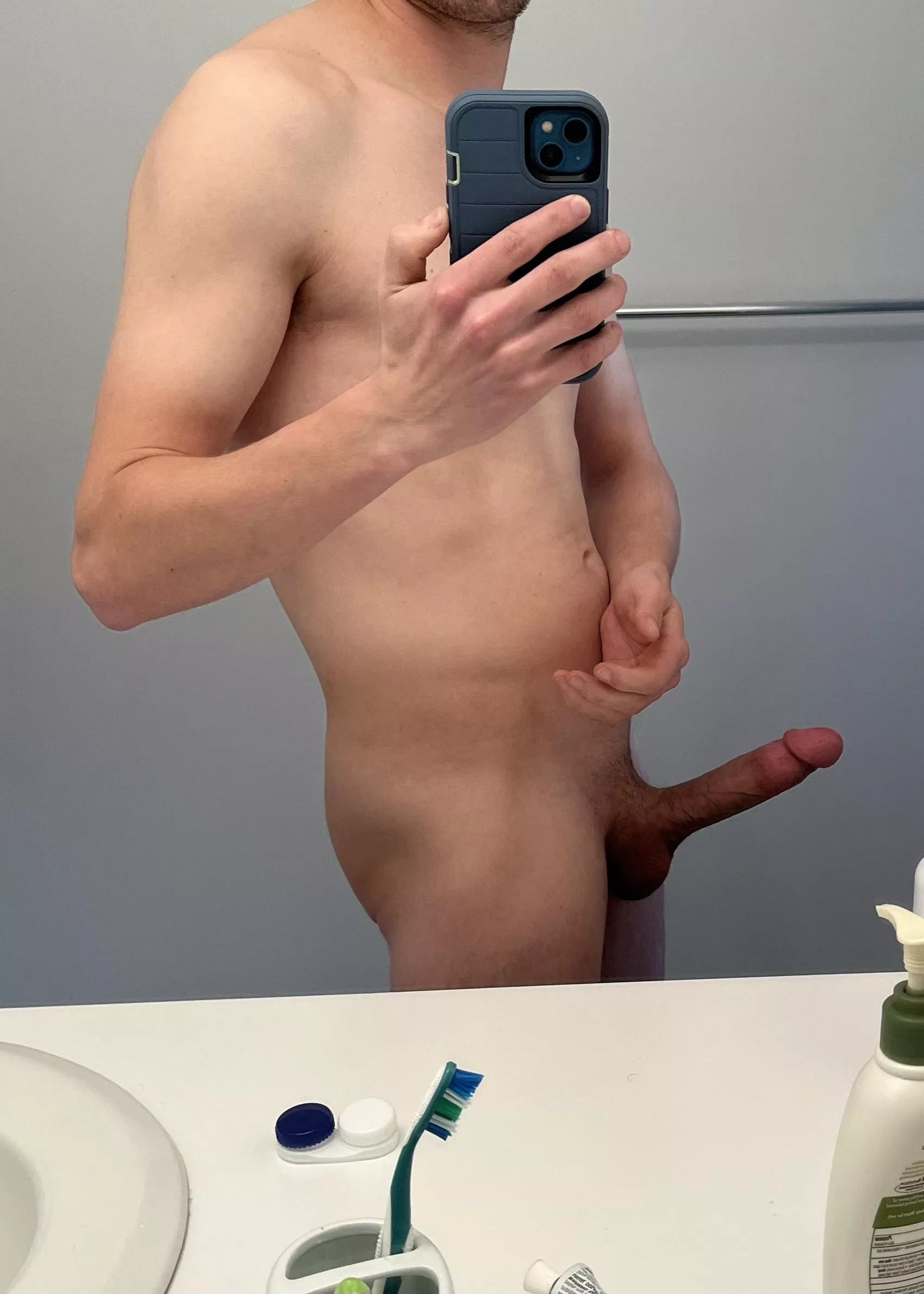 Trying to get more confident in my body, honest rates please