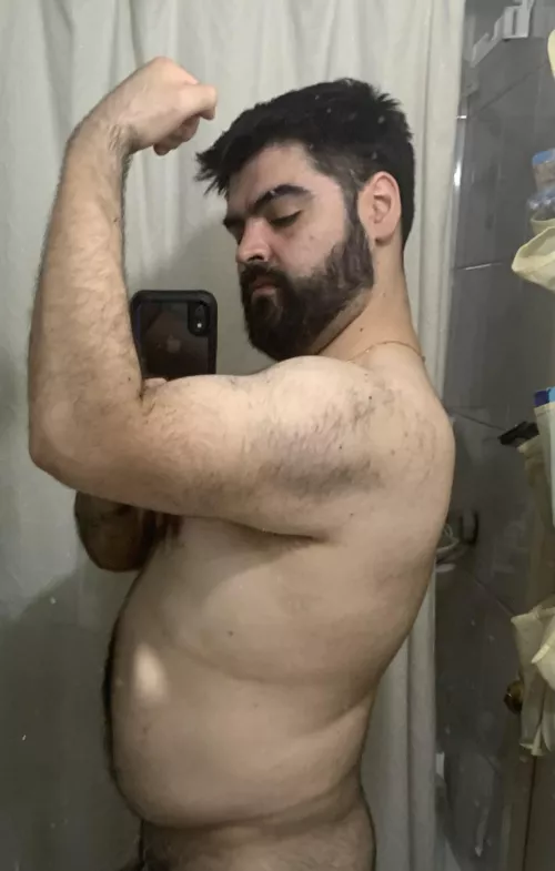 Trying to get those big arms that I saw on internet