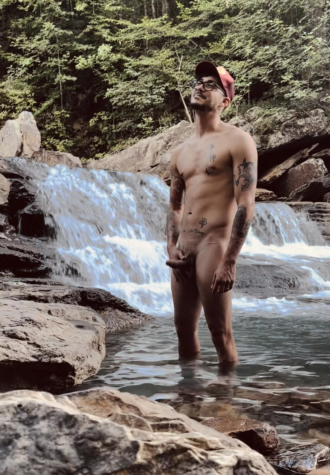 Trying to get wet 🤷🏻‍♂️