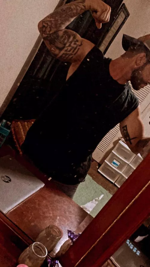 Turn heads/Live good