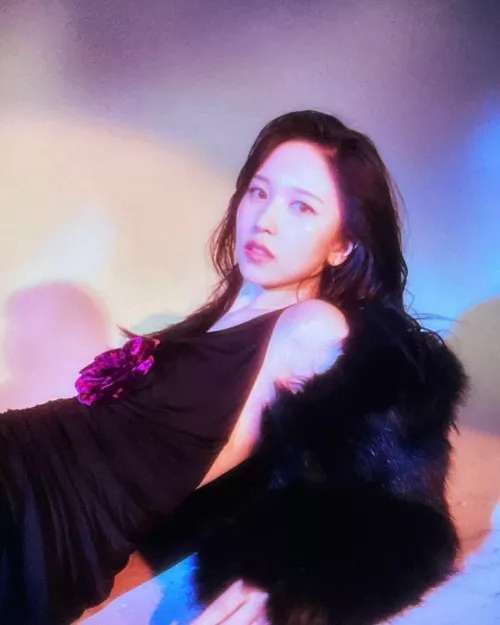 Twice - Mina