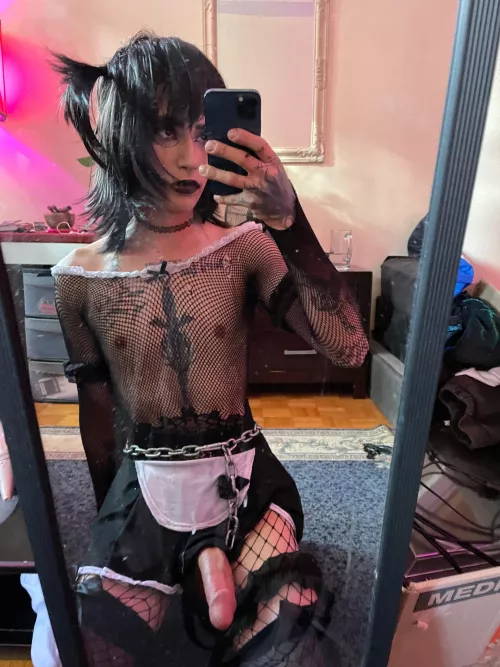 UGH why does my dad hate my halloween costume so much? ;3