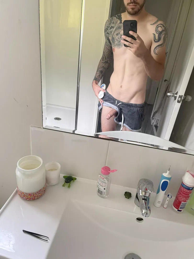 Uncut morning wood