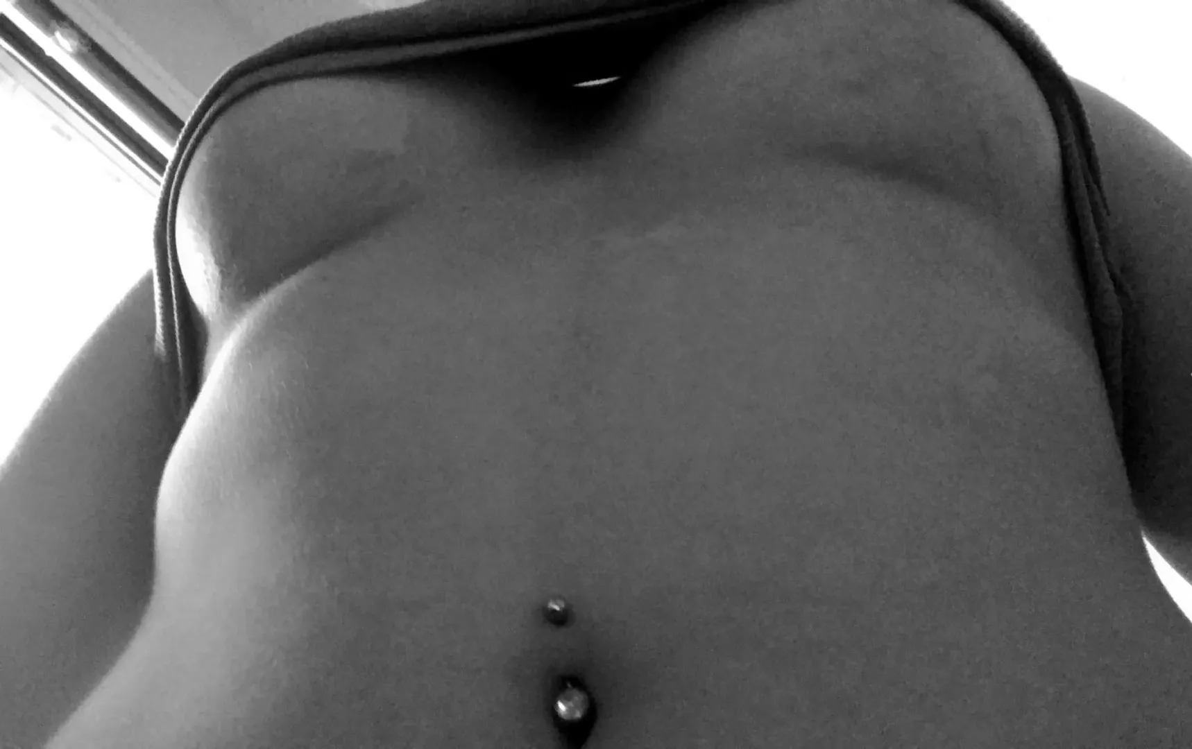 Underboob POV