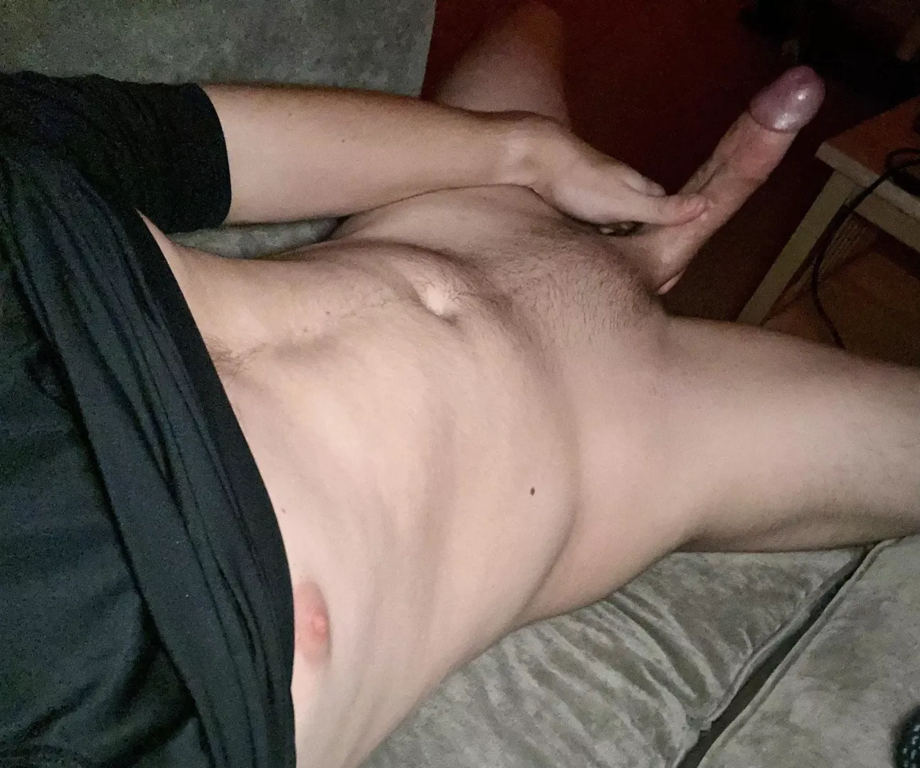 Upvote if I’m bigger…D M to compare