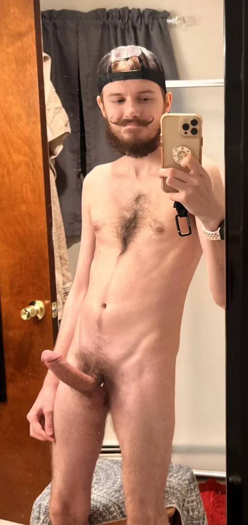 usually just a mustache but now that I’m bearded I guess I belong here :p