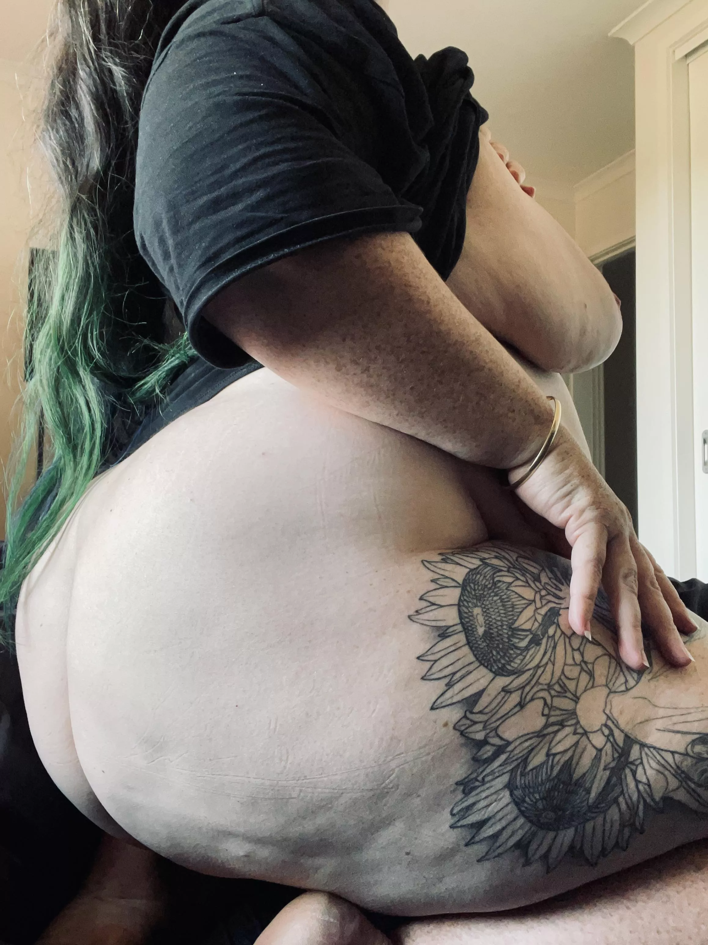 Valentines Day Booty 🖤