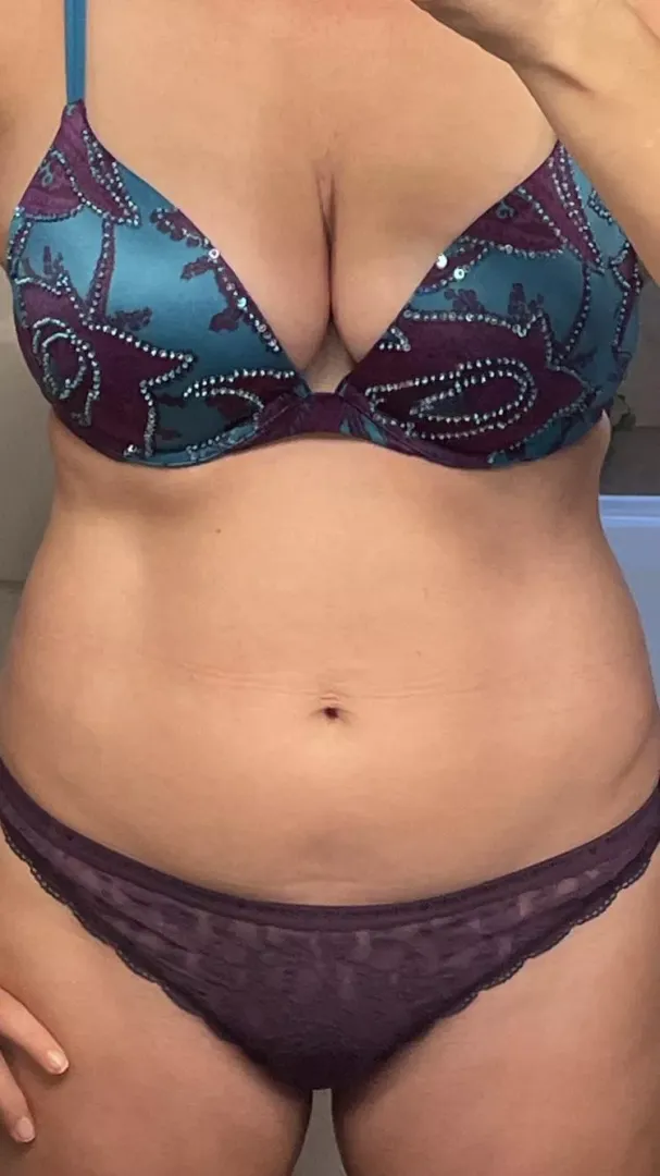 VAULT: 11/10/21-VS purple sequins w/ purple thong