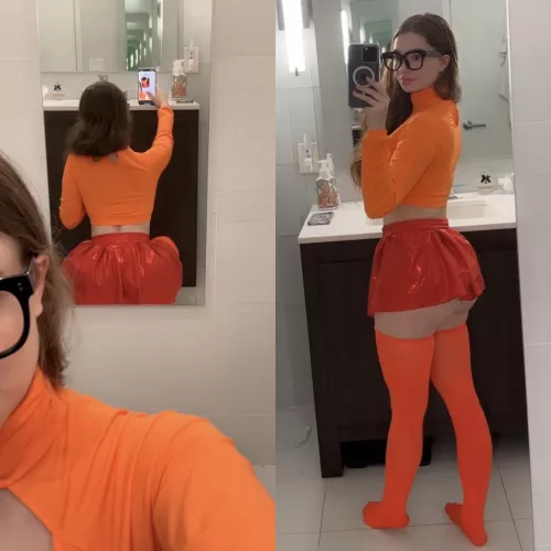 Velma by Caitbabyxo