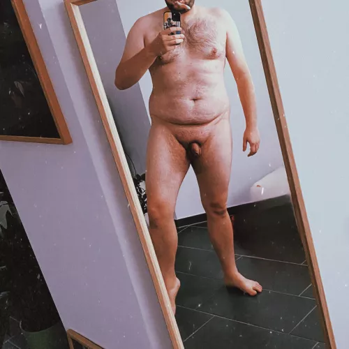 very important to brush your teeth while taking nudes