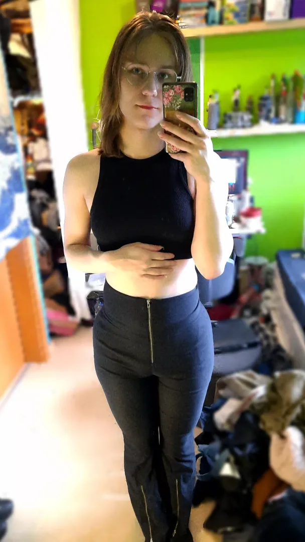 Vibing fem is great