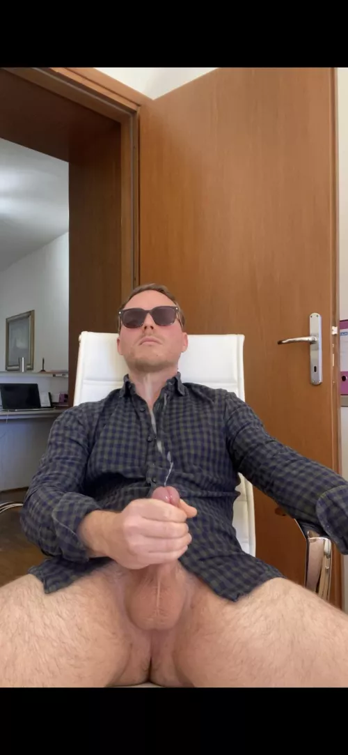 Video done 👀 Watch me cum. now 😉💦