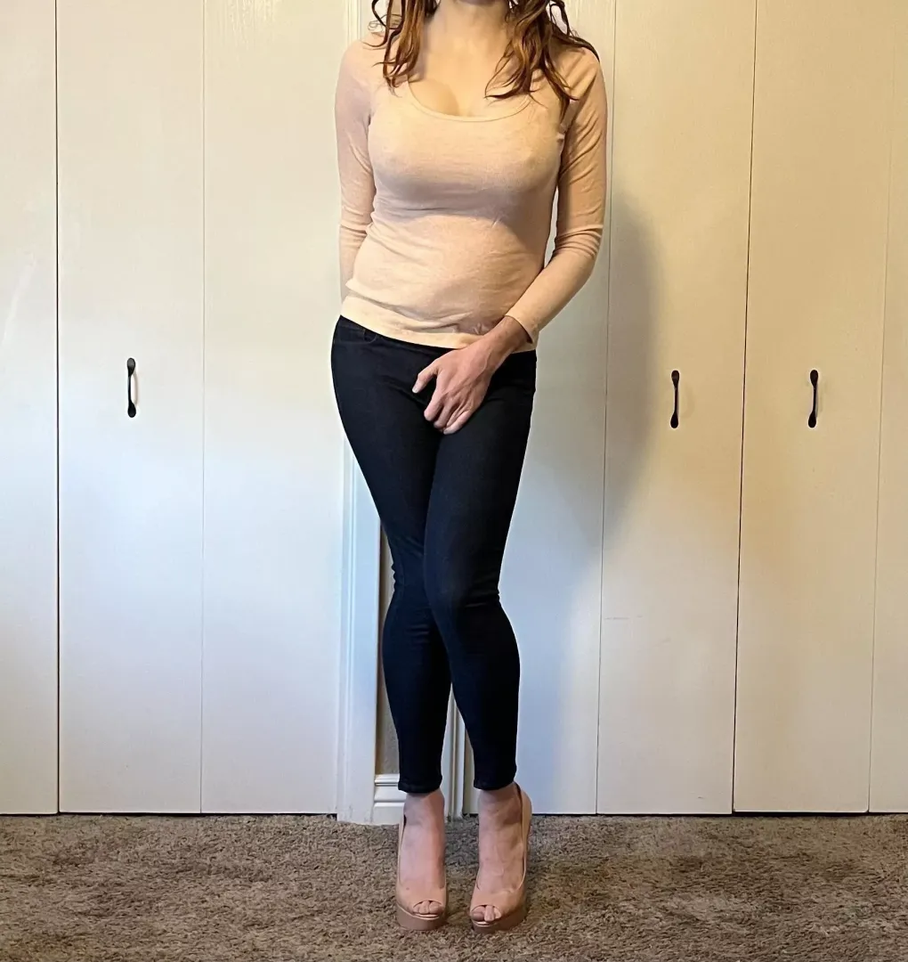 Visual illustration of how being a high heeled sissy makes me feel 🥰😈