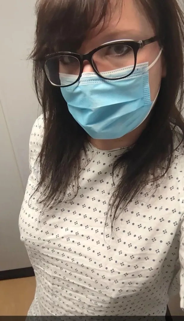Waiting room braless