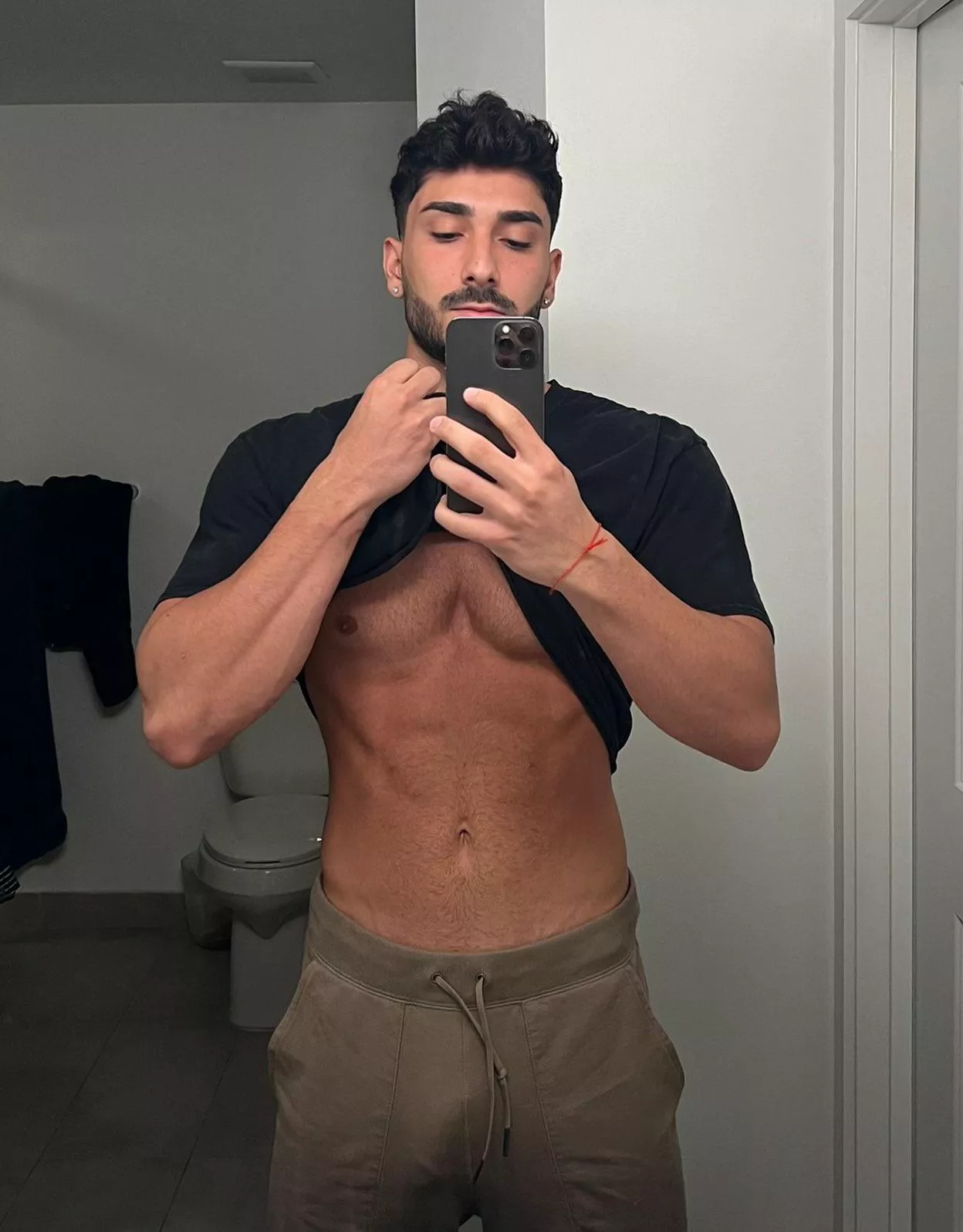 wanna be my gym buddy?