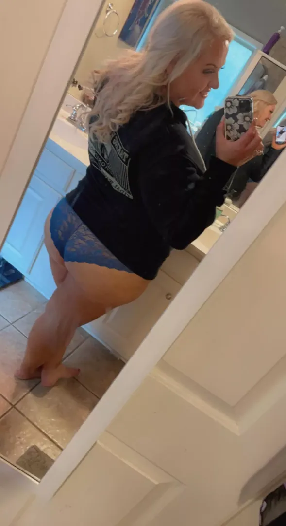 Wanna bite? 🫦